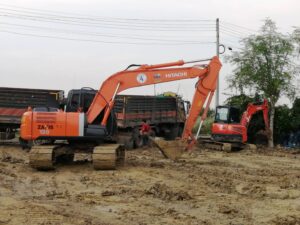 Read more about the article การเตรียมพื้นที่ก่อนถมดิน