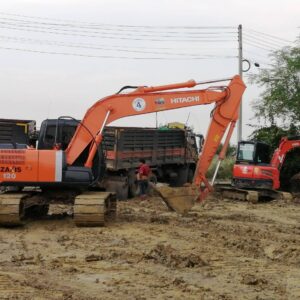 รถแบคโฮ PC120 ให้เช่า